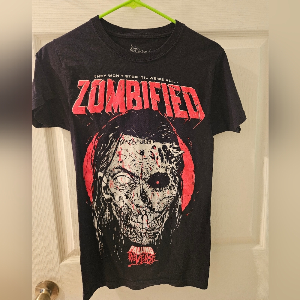 Falling in Reverse Band Tshirt, Women's Size Small
